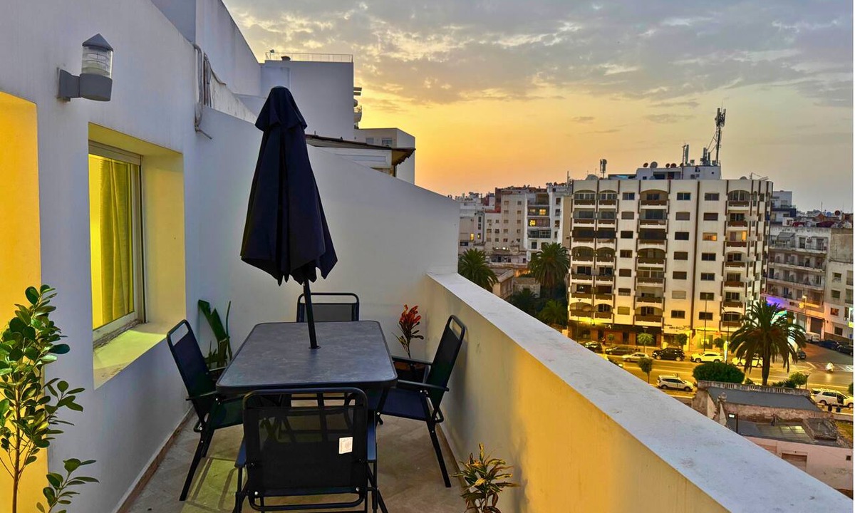 Gauthier Apartment | 3-Bedroom Apartment with Panoramic Rooftop Terrace — Gauthier, Casablanca
