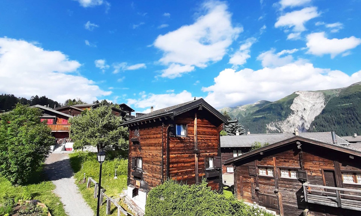 Bellwald Ski Chalet | Chalet "Stadel Sonnet" with a view of the mountains