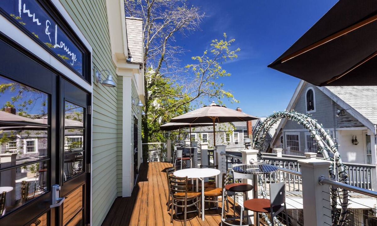 Commercial Street Hotel | Pilgrim House