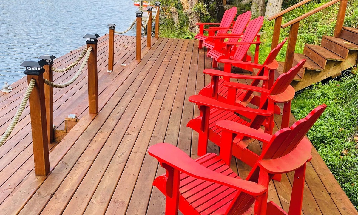 South Bruce Peninsula Cottage | Sauble Shores Waterfront Hideaway