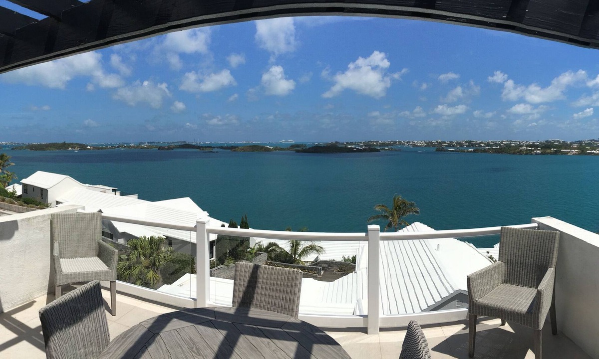 Warwick Condo | Warwick, Bermuda with Great Sound views, pool & tennis