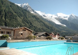 Le Beausite C Apartment - an apartment that sleeps 5 guests in 2 bedrooms in Chamonix-Mont-Blanc