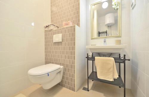 Split Apartment | Apartment Karlo