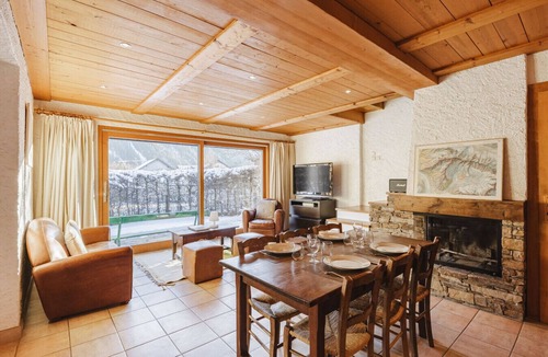 Argentiere Ski Chalet | Cosy Chalet 140sqm | MtBlanc View | Quiet | Garage
