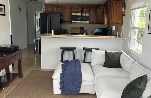 Southampton House | Royal Heights - Panoramic Great Sound Views & Pool