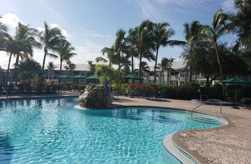 Naples Apartment | Vacation in paradise at Lely Resort
