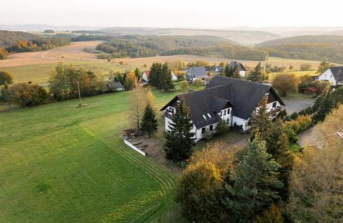 Rabenaußig Hotel | Waldhotel Weitblick