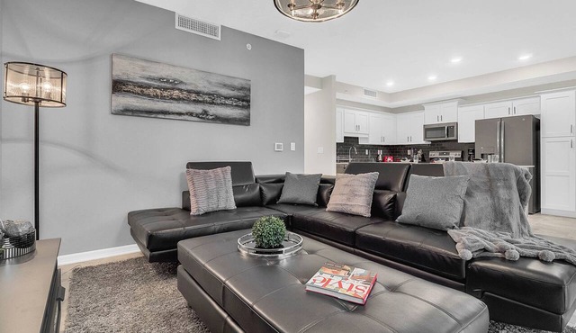 2 Bedrooms/2 Bathrooms/Storey Lake (3120-106 PC) in Kissimmee