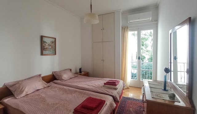 3-Generations Athenian home at the foot of the Acropolis hill in Athen"s center in Athina