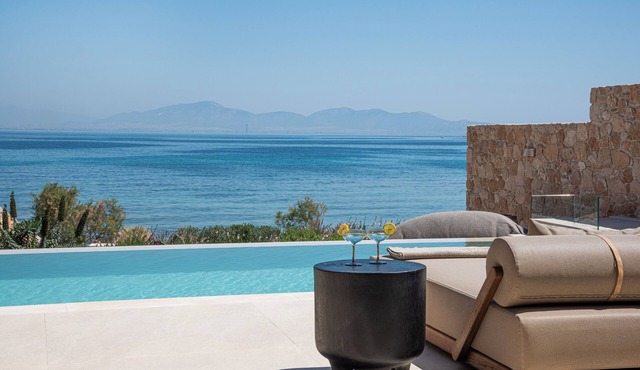 Aáshna Suite Callisti, Villa in Aegina