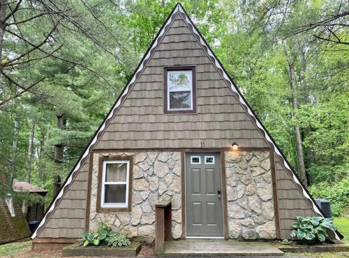 A-Frame #11 - by The Chalets in Logan