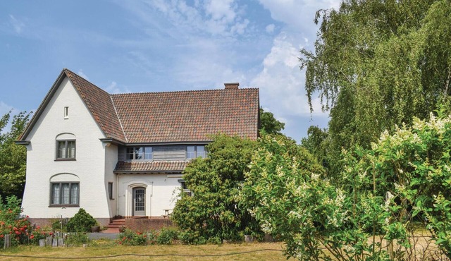 Awesome home in Poperinge with sauna in Poperinge