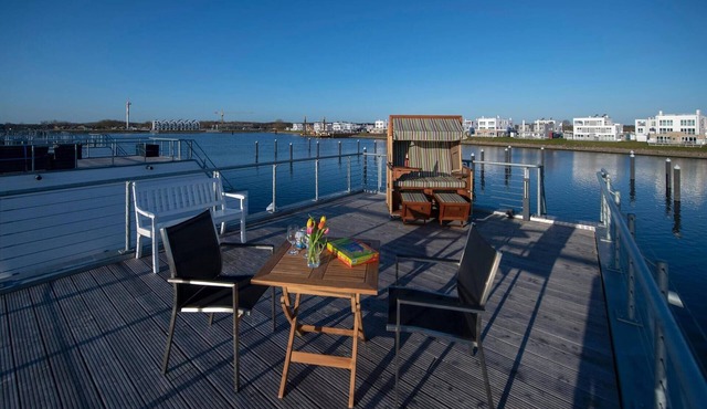 Awesome ship in Olpenitz with sauna in Olpenitz