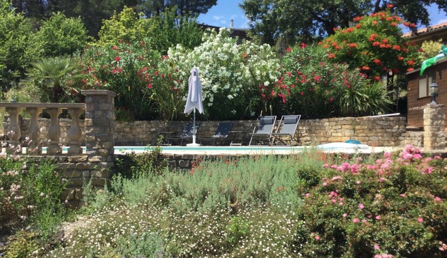 Beautiful Three Bed Detached Villa with Private Pool and Lovely Grounds in Espéraza
