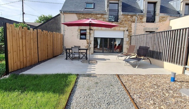 Between land and sea, in the countryside, close to the sea and 8 km from the ocean in Noyal-Muzillac