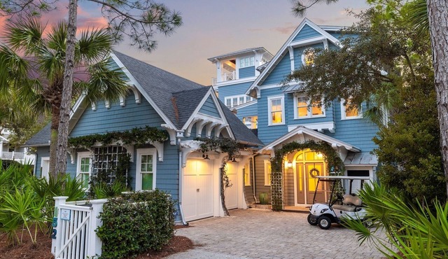 Elegant Getaway with Pool and Golf Cart in Watersound