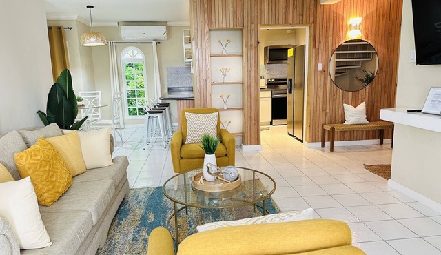 Falcon Oceanview3BRCondo/Free Airport Transport/5minsWalkToBeach/Gated/Security in Montego Bay