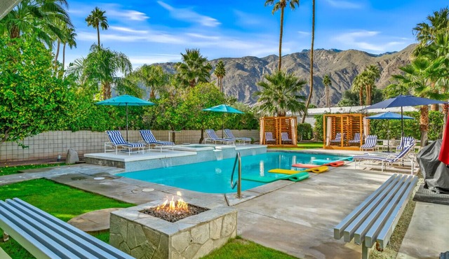 Five bedroom in United States of America, Palm Springs in Palm Springs