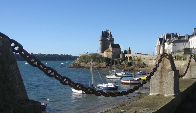 Grd Studio Terrasse Tour Solidor, seaside, wifi, bikes, near rampart in Saint-Malo