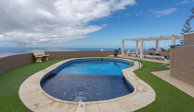 GuestReady - Eva A 4 pax in Los Quemados