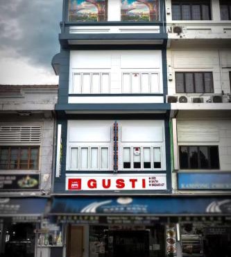 GUSTI Backpackers Capsule Hostel Singapore in Singapore