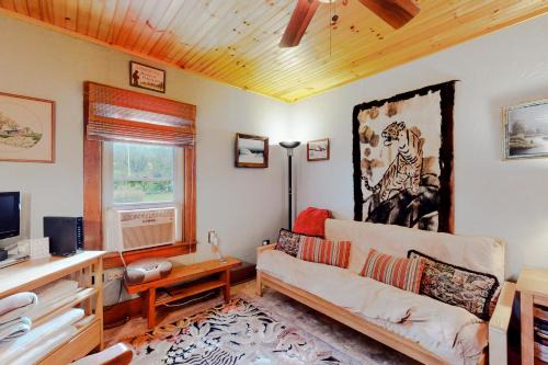 Hazen's Hideaway in North Hero