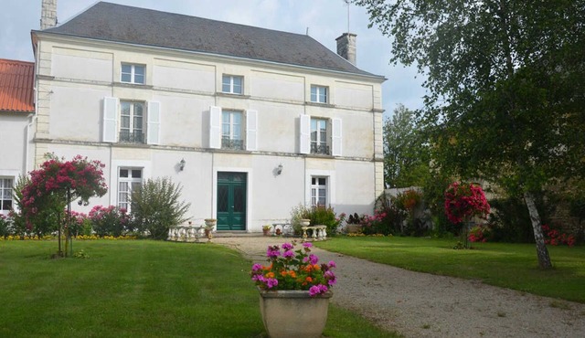 La Maisons des Tilleuls in THURAGEAU