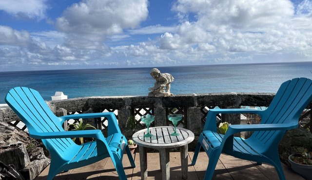 Last minute BARGIN at 2 Hearts Suite, Cross Bay Private Estate next to Horseshoe