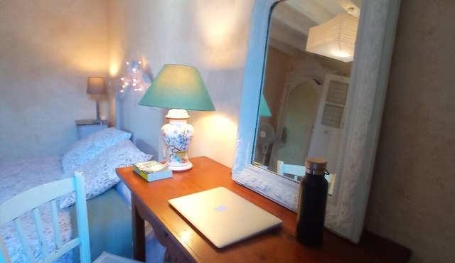 Lovely, quiet country house in henrichemont