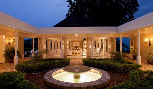 Luxurious 4 bedroom private villa close to Tryall Club in Montego Bay. in Montego Bay