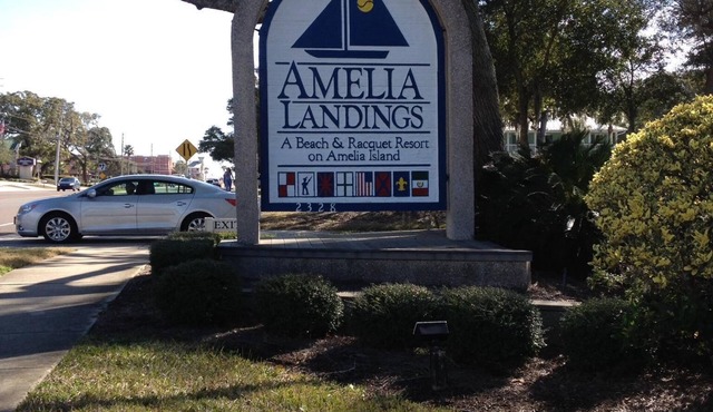 Luxury Amelia Island 2 BR/2 Bath Condo Overlooking Pool in Fernandina Beach