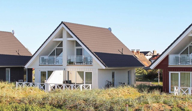 Maritimes Ferienhaus mit Seeblick in Wendtorf