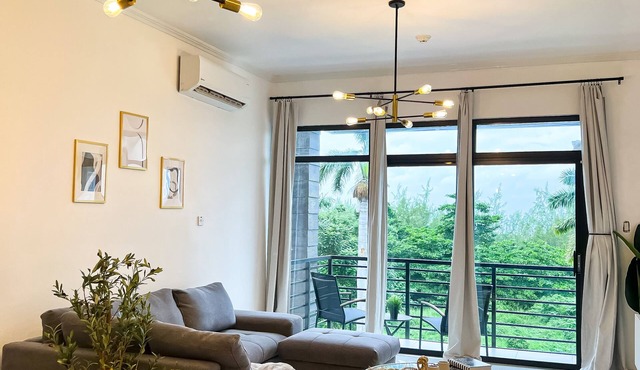 Modern Sunset Condo~10 mins from MBJ airport! in Montego Bay