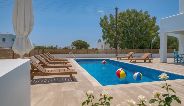 Paros Seaside Splendor - Apollo's Poolside Retreat in Aliki