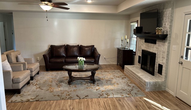 Peaceful Retreat near Medical Mile in Springfield in Springfield