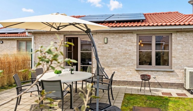 Pet-friendly holiday home by the coast in Koksijde
