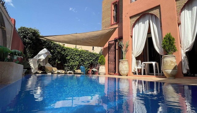Private Riad Villa | Complimentary breakfast | Private heated pool | Jacuzzi | Near the medina in Marrakech