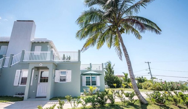 Private & Stunning Large 1 Bed with amazing views
