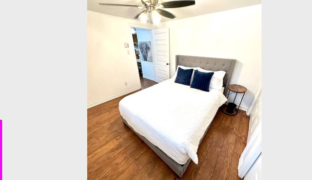 The Extravagant Minimalist in Gatineau