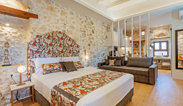 Venetian charming ,stone-built apartment in center of Rethymno in Retimno