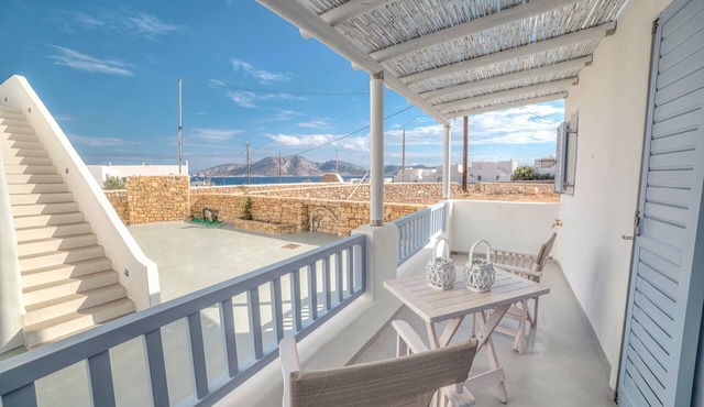 Villa 'Calypso' with Private Terrace, Wi-Fi and Air Conditioning in Koufonisi