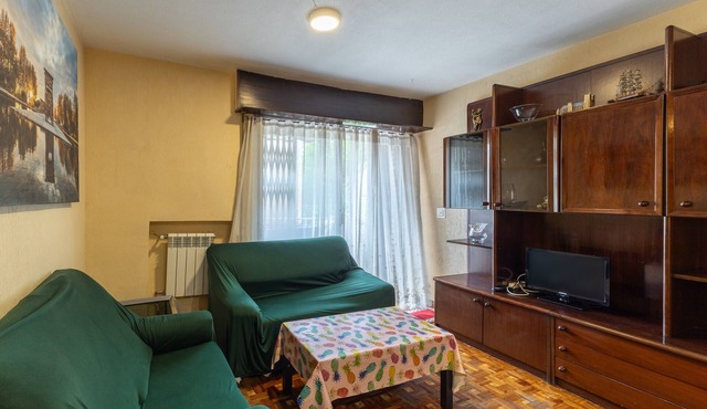 Vintage Apartment in Mostoles Madrid with Private Balcony and Wi-Fi in Móstoles