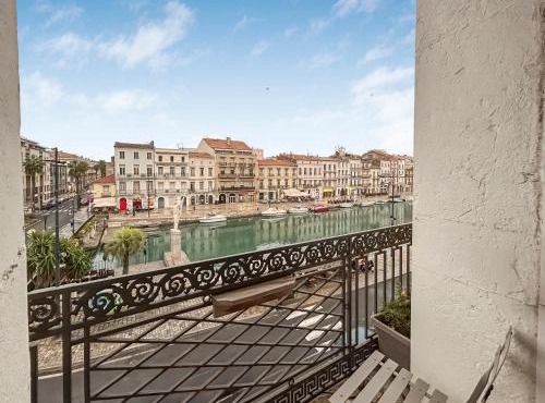 Vue Canal, 3 Suites & Double Salon in Sète