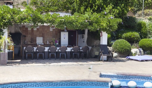 Wonderful house in the mountains with sea views in Cabrils