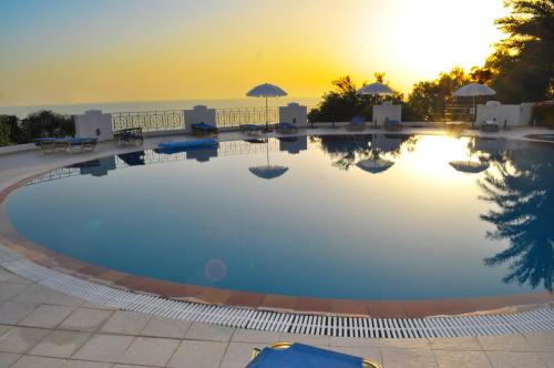 Maria Agios Gordios Beach 