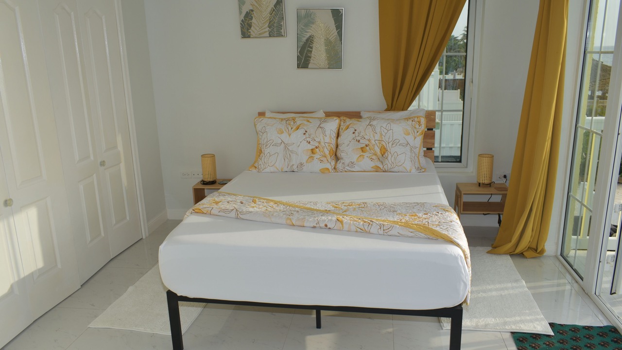 Photo of Bedroom in Orange Bay