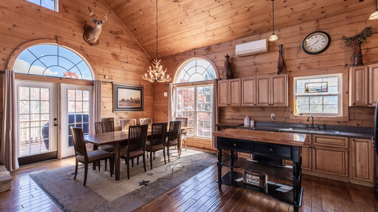 Photo of Bedroom in Yadkin Valley