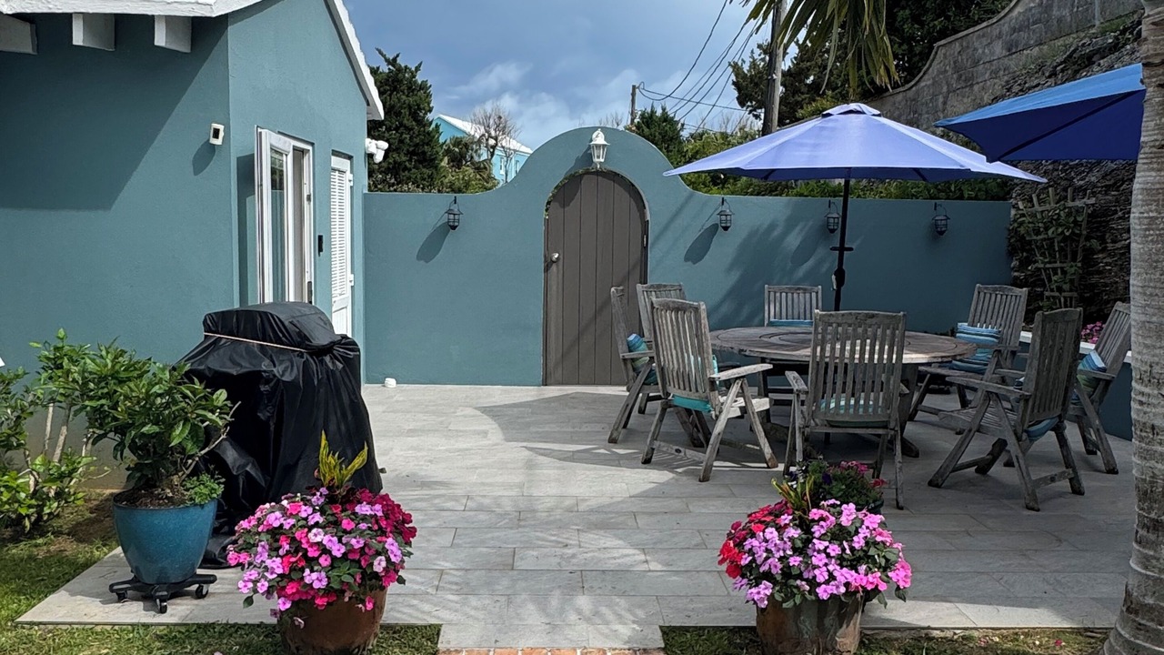 Photo of Outdoor in Pembroke