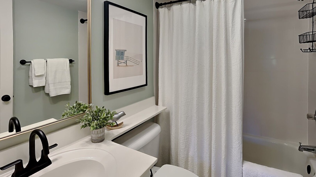 Photo of Bathroom in Litchfield by the Sea