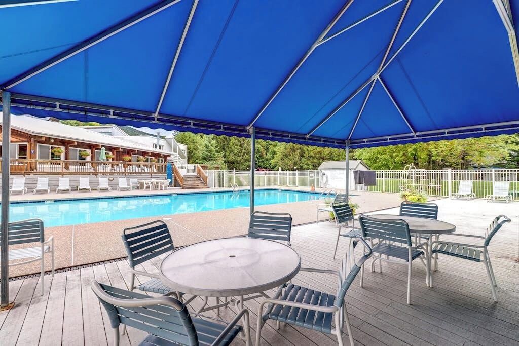 Photo of Outdoor in Warren